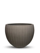 Endo Terracotta Pot