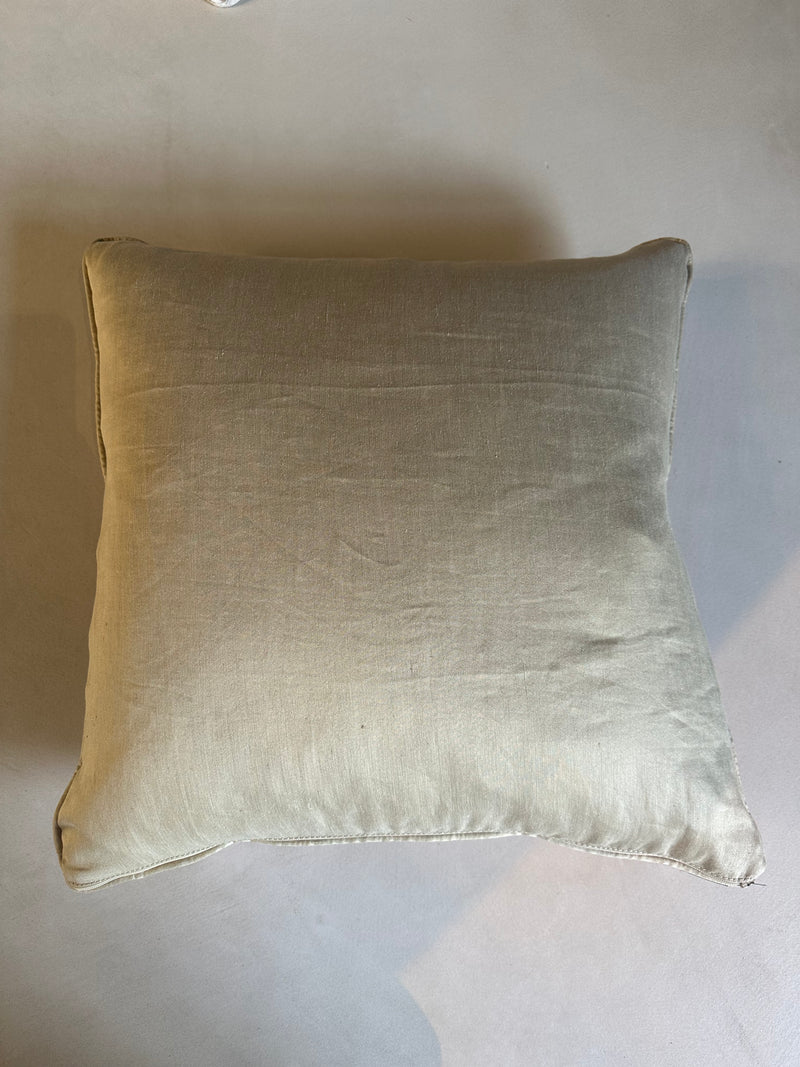 Cushion By La Femme - Manhattan